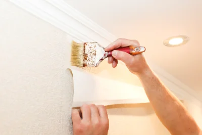 Pose de papier peint à Pressy — revêtements muraux et toiles de verre